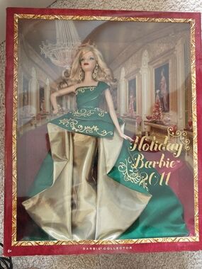 Mattel Holiday Barbie 2011 - Collector Doll